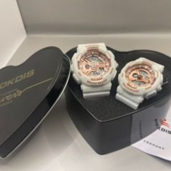 TWO New Watches  FREE Heart Shape DISPLAY CASE - Picture 5 of 16
